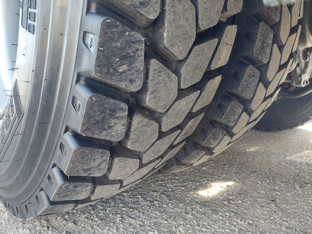 New Concrete mixer truck MAN TGS 32.440 8x4 BB CH Stetter 9 m³ AUF LAGER: picture 13 New Concrete mixer truck MAN TGS 32.440 8x4 BB CH Stetter 9 m³ AUF LAGER: picture 13