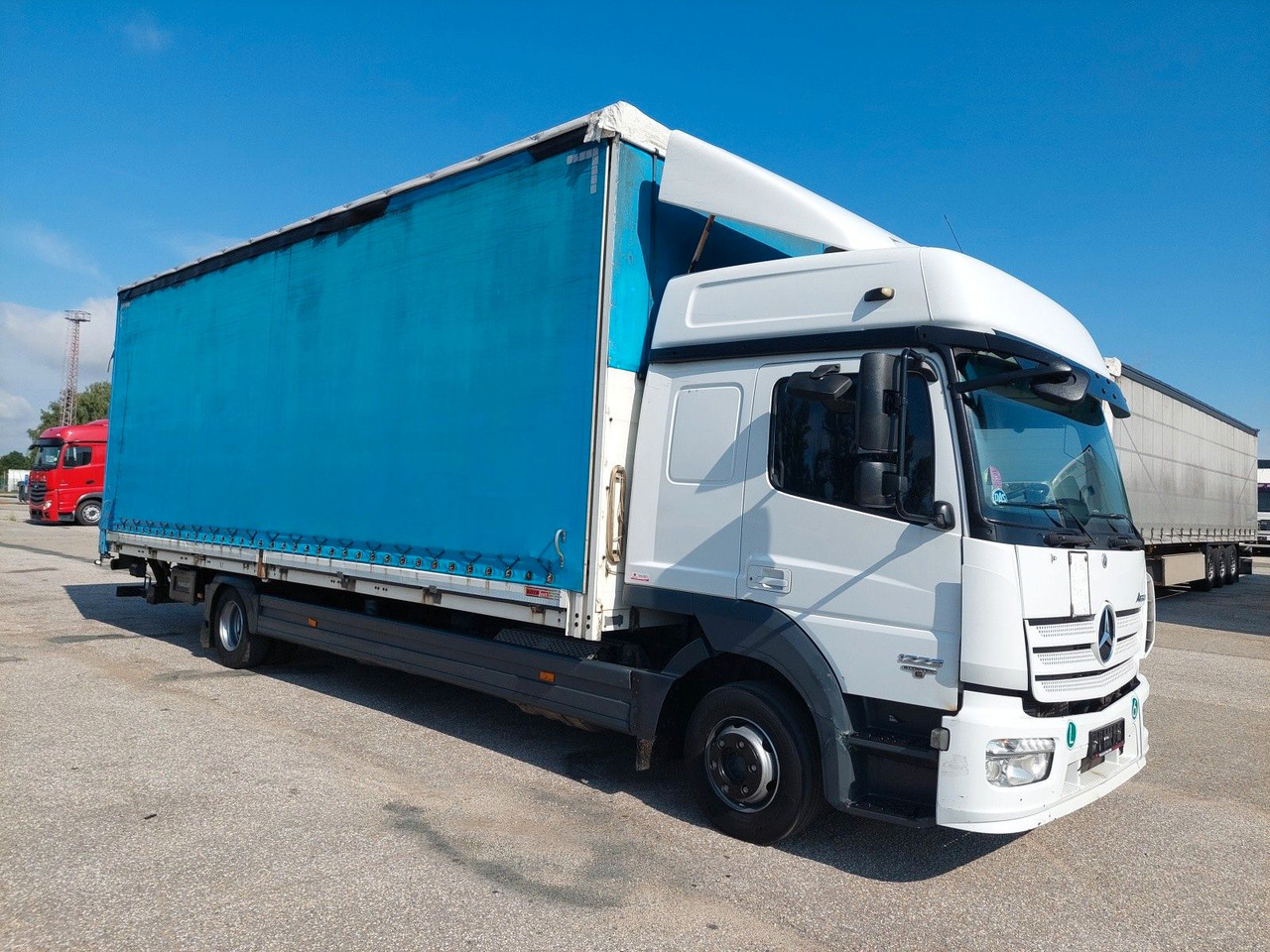 Mercedes-Benz Atego 1223 L/NR 20 20 Paletten - Curtainsider truck: picture 2 Mercedes-Benz Atego 1223 L/NR 20 20 Paletten - Curtainsider truck: picture 2