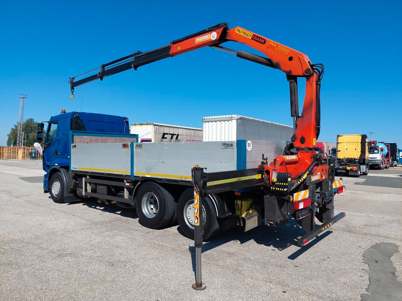 Renault Premium DXI R450.26 HR Palfinger PK 15.500 - Dropside/ Flatbed truck, Crane truck: picture 3 Renault Premium DXI R450.26 HR Palfinger PK 15.500 - Dropside/ Flatbed truck, Crane truck: picture 3