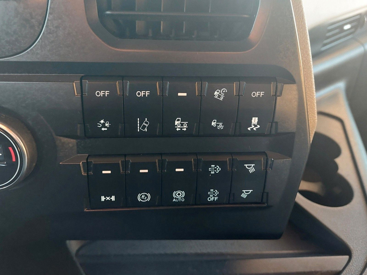 Tractor unit Ford F-Max 1850 LL: picture 37