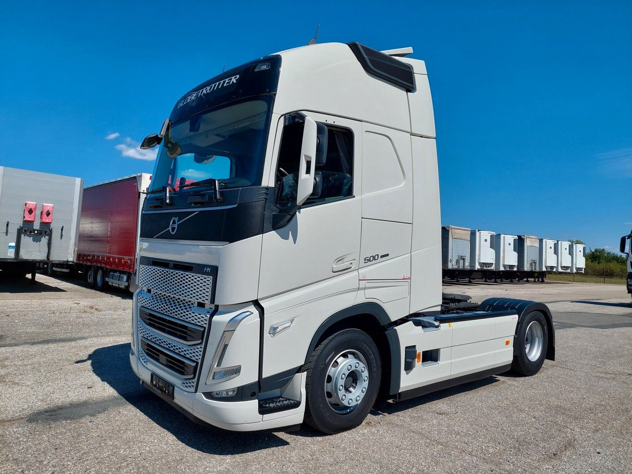 Volvo FH 13 Globetrotter XL 500 - Tractor unit: picture 1 Volvo FH 13 Globetrotter XL 500 - Tractor unit: picture 1