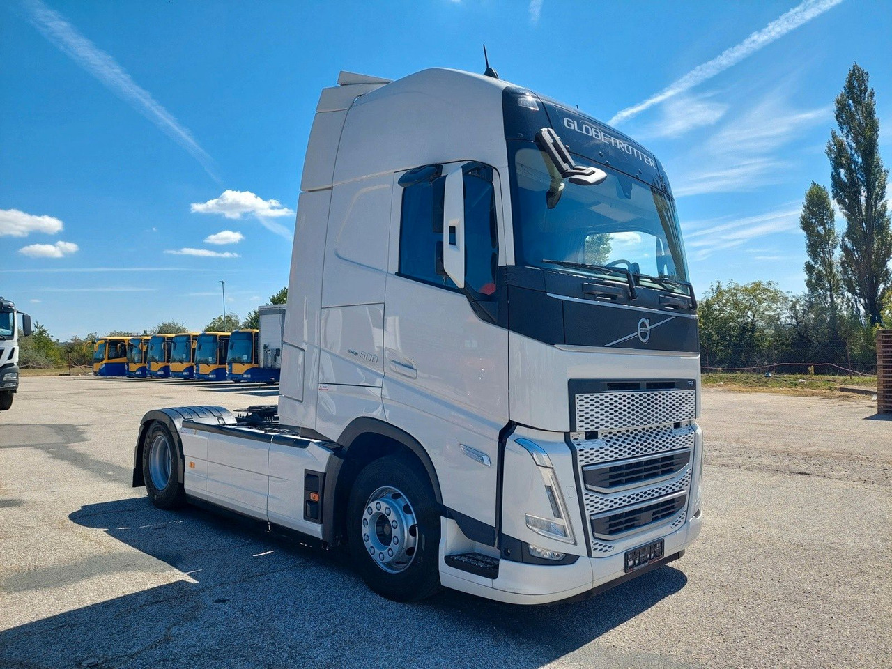 Volvo FH 13 Globetrotter XL 500 - Tractor unit: picture 2 Volvo FH 13 Globetrotter XL 500 - Tractor unit: picture 2