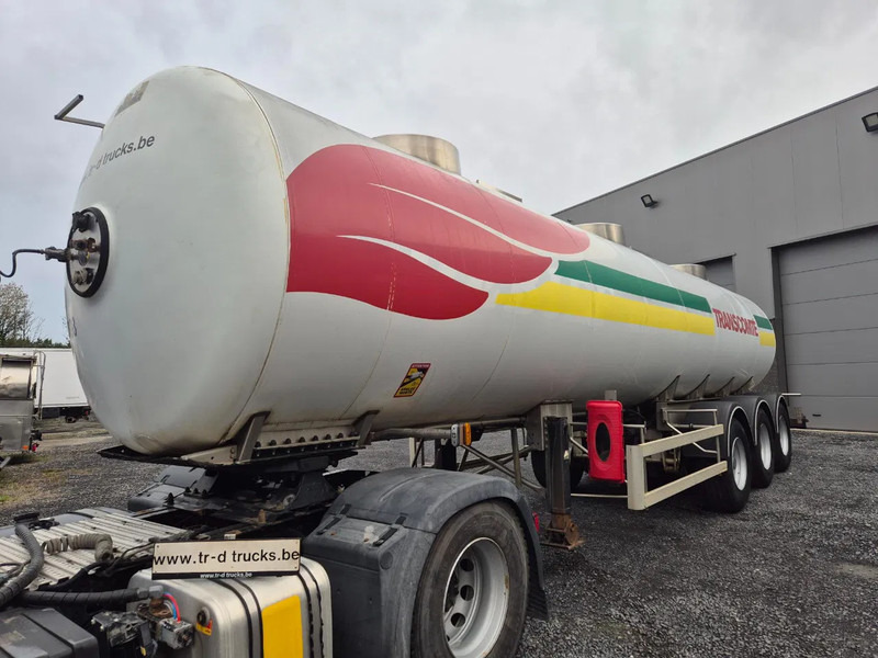 Magyar INSULATED INOX TANK 26000L - 3 COMP - LEAF/LAMES - Tank semi-trailer: picture 1 Magyar INSULATED INOX TANK 26000L - 3 COMP - LEAF/LAMES - Tank semi-trailer: picture 1