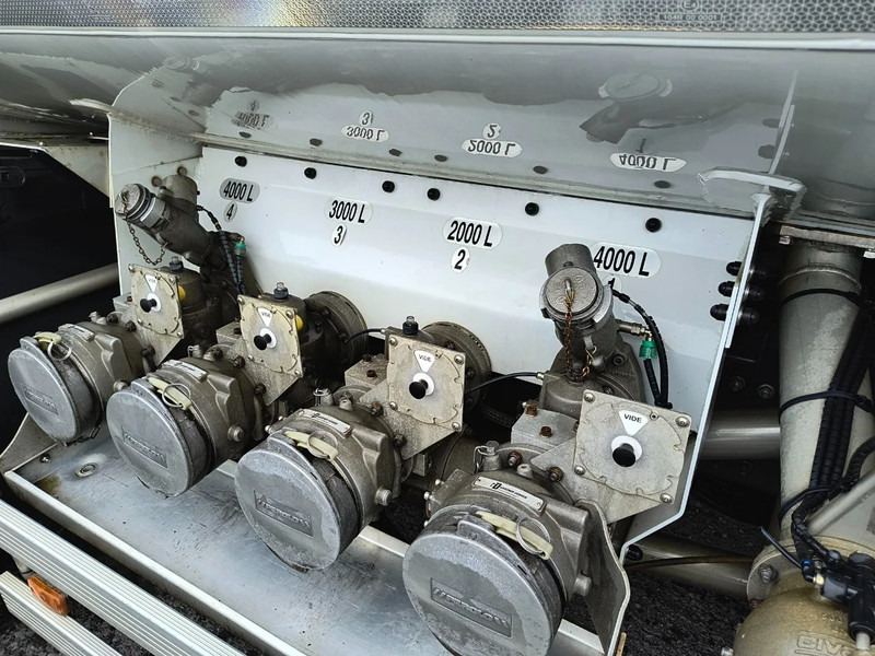 Tank truck for transportation of fuel Renault Premium 270 DXI FUEL | CARBURANT 13000L - 4 COMP: picture 14