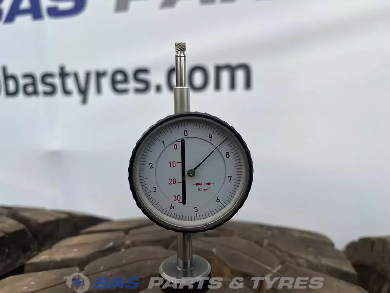 Continental Continental 13R22.5 CrossTrac HD3 156/150 K M+S 3PMSF gebruikte set - Tire for Truck: picture 3 Continental Continental 13R22.5 CrossTrac HD3 156/150 K M+S 3PMSF gebruikte set - Tire for Truck: picture 3