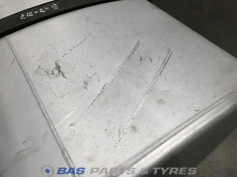 DAF Brandstoftank DAF 690 Liter 1945569 - Fuel tank for Truck: picture 5 DAF Brandstoftank DAF 690 Liter 1945569 - Fuel tank for Truck: picture 5