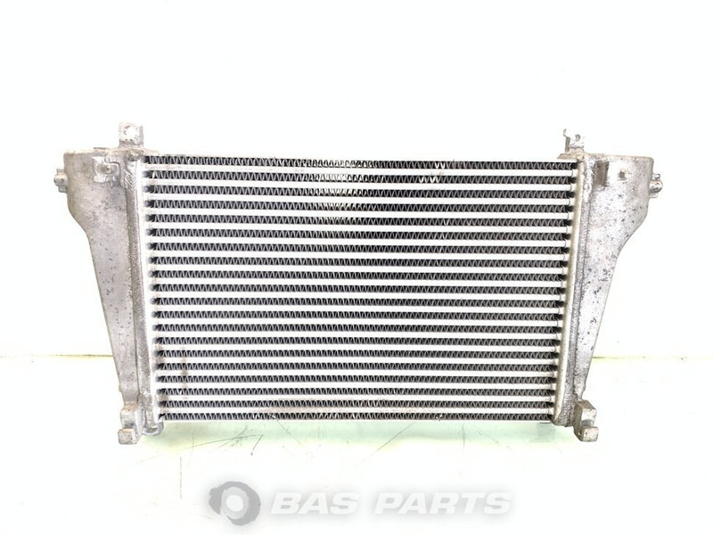 DAF Intercooler DAF 1707613 - Intercooler for Truck: picture 2 DAF Intercooler DAF 1707613 - Intercooler for Truck: picture 2