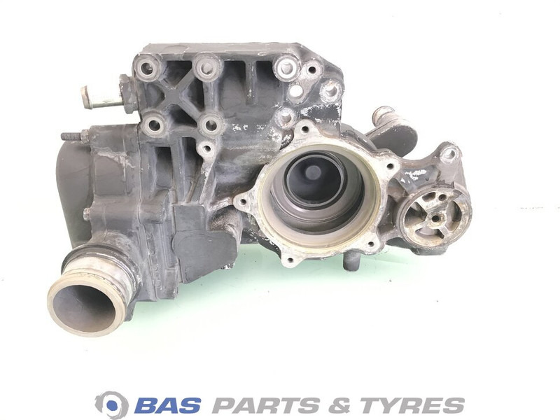 DAF Koelvloeistofpomp DAF 1919875 - Coolant pump for Truck: picture 3 DAF Koelvloeistofpomp DAF 1919875 - Coolant pump for Truck: picture 3