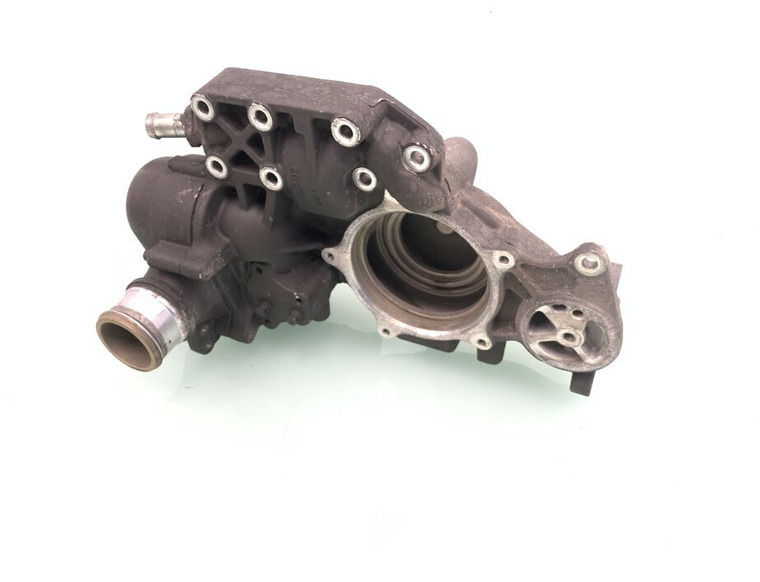 DAF Koelvloeistofpomp DAF 2126307 - Coolant pump for Truck: picture 1 DAF Koelvloeistofpomp DAF 2126307 - Coolant pump for Truck: picture 1
