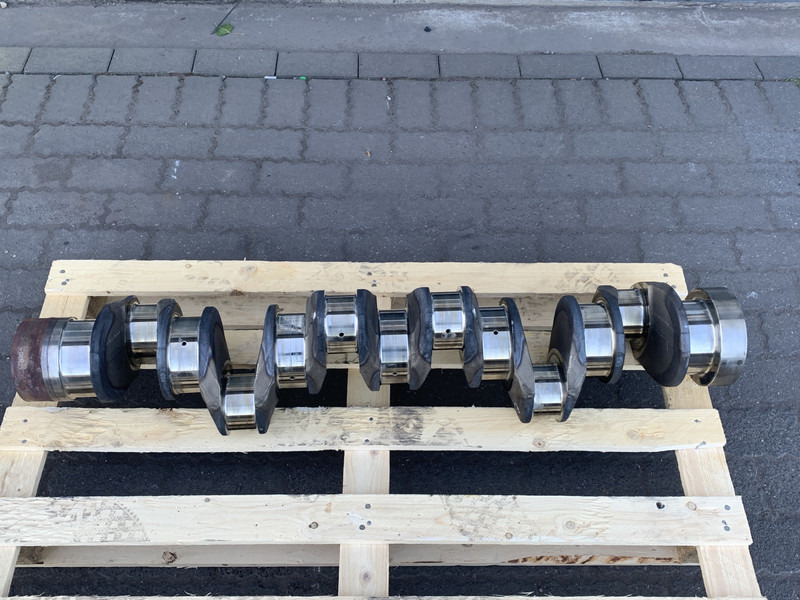 DAF Krukas DAF 1684102 - Crankshaft for Truck: picture 1 DAF Krukas DAF 1684102 - Crankshaft for Truck: picture 1
