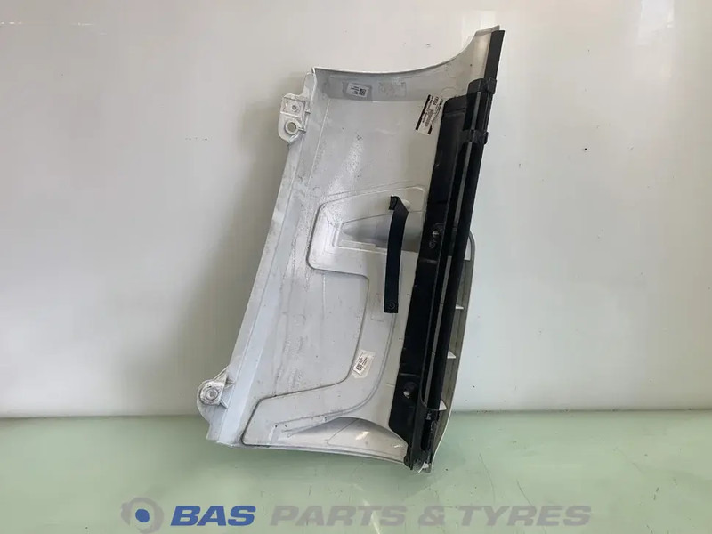 DAF - Bumper for Truck: picture 2 DAF - Bumper for Truck: picture 2