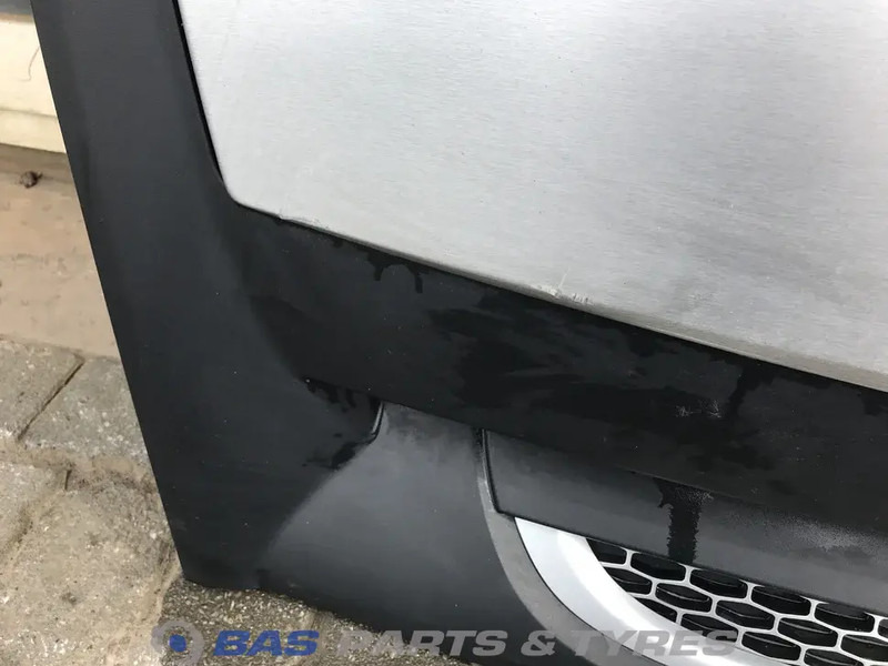 DAF XF106 Grille DAF 1892076 - Grill for Truck: picture 4 DAF XF106 Grille DAF 1892076 - Grill for Truck: picture 4