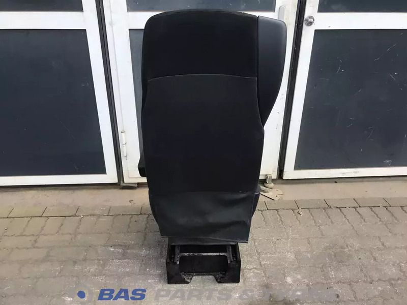 DAF XF106 - Seat for Truck: picture 3 DAF XF106 - Seat for Truck: picture 3