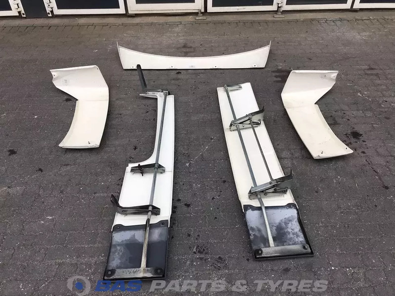 DAF XF106 Spoilerset DAF Super Space Cab L2H3 1671843 - Aerodynamics/ Spoiler for Truck: picture 4 DAF XF106 Spoilerset DAF Super Space Cab L2H3 1671843 - Aerodynamics/ Spoiler for Truck: picture 4