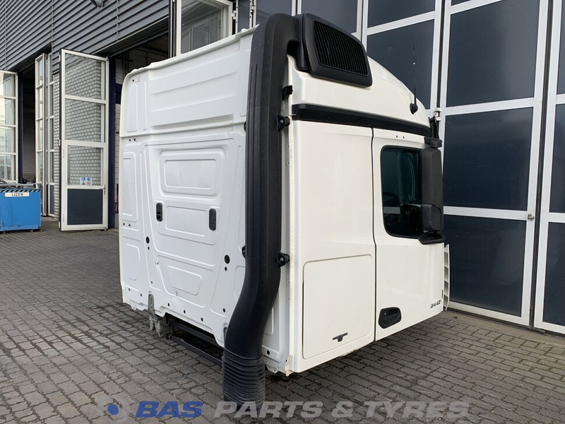 Mercedes-Benz Actros MP4 - Cab and interior for Truck: picture 4 Mercedes-Benz Actros MP4 - Cab and interior for Truck: picture 4