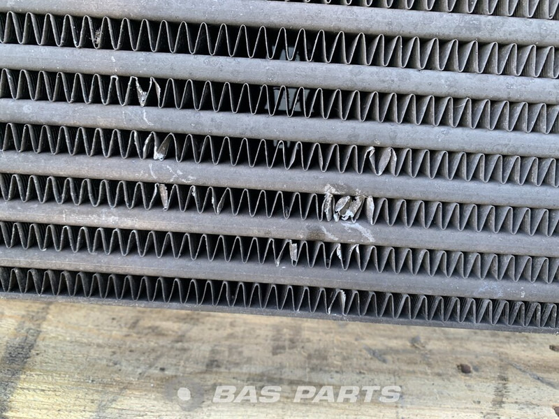 Mercedes-Benz Antos MP4 - Intercooler for Truck: picture 3 Mercedes-Benz Antos MP4 - Intercooler for Truck: picture 3