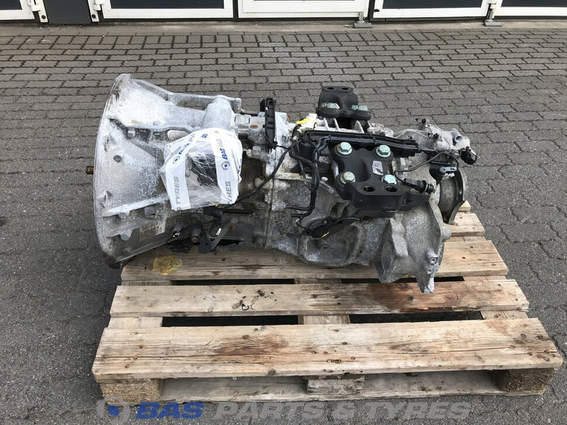 Mercedes-Benz Antos MP4 - Gearbox for Truck: picture 1 Mercedes-Benz Antos MP4 - Gearbox for Truck: picture 1