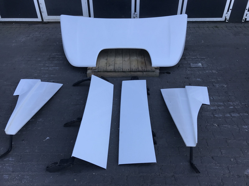 Mercedes-Benz Antos MP4 Spoilerset Mercedes ClassicSpace M-cab L1EH1 A 960 790 27 44 - Aerodynamics/ Spoiler for Truck: picture 1 Mercedes-Benz Antos MP4 Spoilerset Mercedes ClassicSpace M-cab L1EH1 A 960 790 27 44 - Aerodynamics/ Spoiler for Truck: picture 1