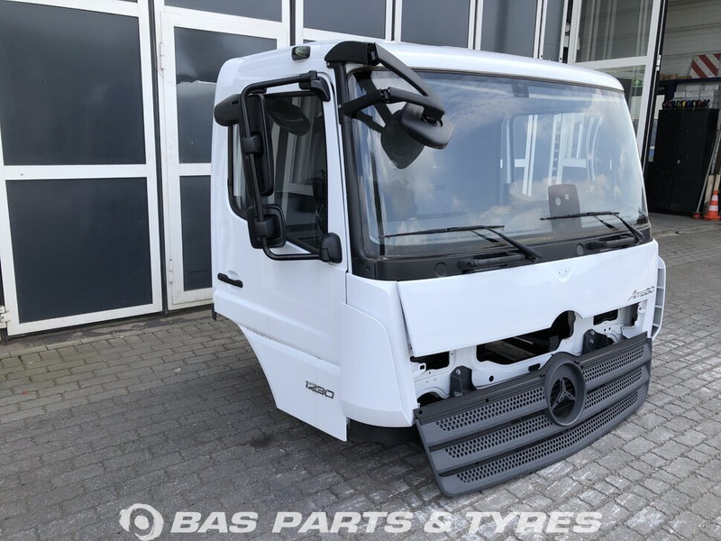 Mercedes-Benz Atego MP4 - Cab and interior for Truck: picture 2 Mercedes-Benz Atego MP4 - Cab and interior for Truck: picture 2