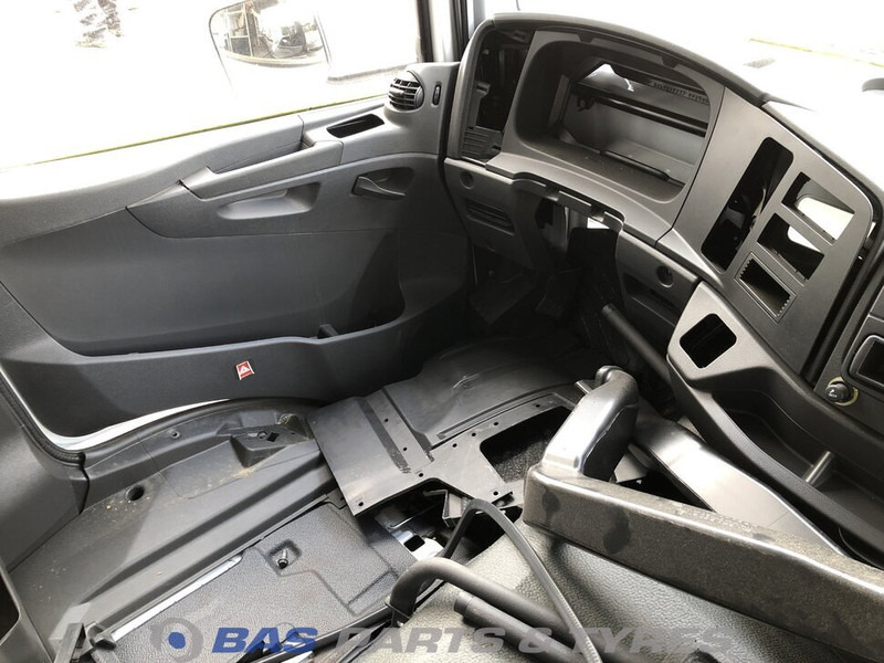 Mercedes-Benz Atego MP4 - Cab and interior for Truck: picture 5 Mercedes-Benz Atego MP4 - Cab and interior for Truck: picture 5