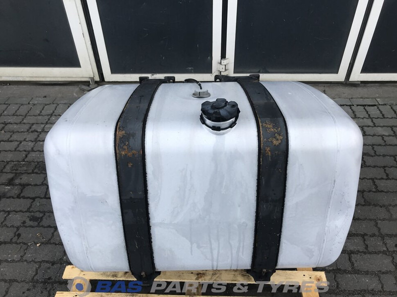 Mercedes-Benz Brandstoftank Mercedes 480 Liter A 960 470 43 03 - Fuel tank for Truck: picture 1 Mercedes-Benz Brandstoftank Mercedes 480 Liter A 960 470 43 03 - Fuel tank for Truck: picture 1