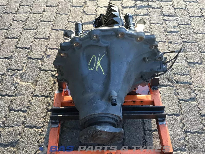 Mercedes-Benz Differentieel Mercedes R440-13A/C22.5 A 000 350 43 03 - Differential gear for Truck: picture 4 Mercedes-Benz Differentieel Mercedes R440-13A/C22.5 A 000 350 43 03 - Differential gear for Truck: picture 4