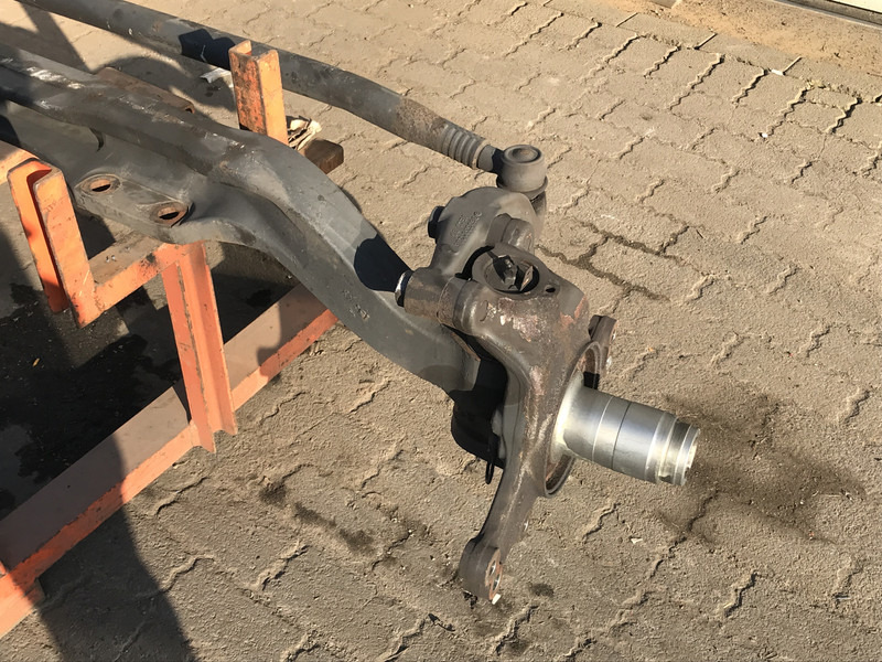 Mercedes-Benz Mercedes F-7.5/C22.5 Vooras A 960 331 17 01 - Front axle for Truck: picture 2 Mercedes-Benz Mercedes F-7.5/C22.5 Vooras A 960 331 17 01 - Front axle for Truck: picture 2