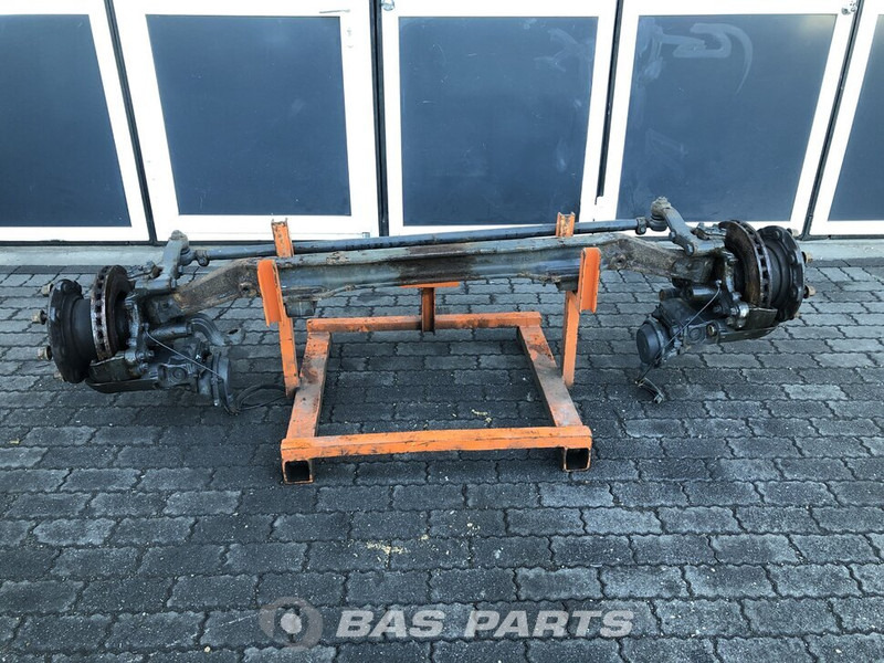 Mercedes-Benz Mercedes VL3/23DC 5.3 Vooras A 967 331 03 01 - Front axle for Truck: picture 1 Mercedes-Benz Mercedes VL3/23DC 5.3 Vooras A 967 331 03 01 - Front axle for Truck: picture 1