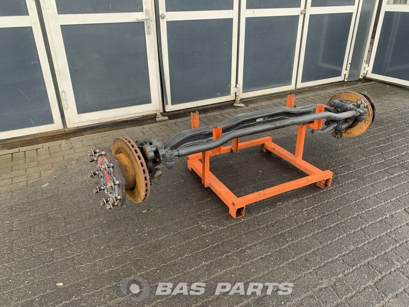 Mercedes-Benz Mercedes VL4/51DC 7.5 Vooras A 943 331 13 01 - Front axle for Truck: picture 3 Mercedes-Benz Mercedes VL4/51DC 7.5 Vooras A 943 331 13 01 - Front axle for Truck: picture 3