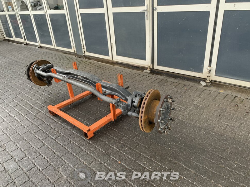 Mercedes-Benz Mercedes VL4/51DC 7.5 Vooras A 943 331 13 01 - Front axle for Truck: picture 2 Mercedes-Benz Mercedes VL4/51DC 7.5 Vooras A 943 331 13 01 - Front axle for Truck: picture 2