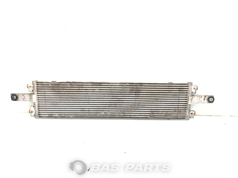 Mercedes-Benz Oliekoeler V-Bak Mercedes A 960 500 59 01 - Oil cooler for Truck: picture 1 Mercedes-Benz Oliekoeler V-Bak Mercedes A 960 500 59 01 - Oil cooler for Truck: picture 1