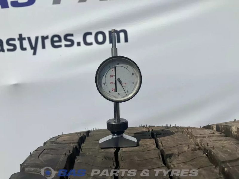 Michelin - Tire for Truck: picture 3 Michelin - Tire for Truck: picture 3