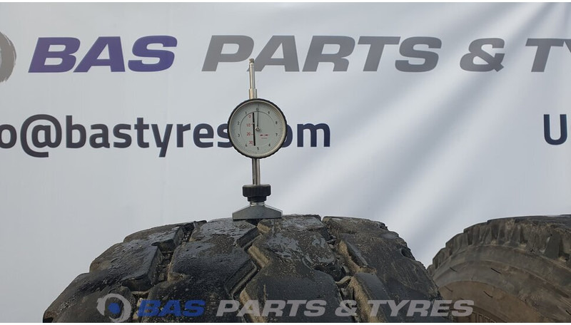 Pirelli Pirelli 13R22.5 FG:01 156/150 K M+S 3PMSF gebruikte set - Tire for Truck: picture 3 Pirelli Pirelli 13R22.5 FG:01 156/150 K M+S 3PMSF gebruikte set - Tire for Truck: picture 3