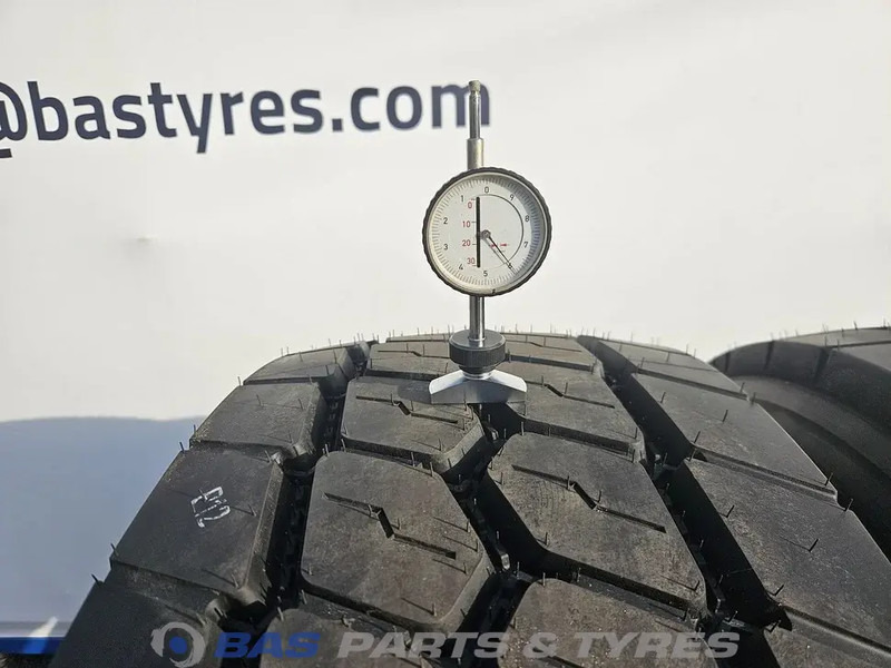 Pirelli Pirelli 385/65R22.5 G02 Pro Multiaxle 164/158 K M+S 3PMSF gebruikte set - Tire for Truck: picture 3 Pirelli Pirelli 385/65R22.5 G02 Pro Multiaxle 164/158 K M+S 3PMSF gebruikte set - Tire for Truck: picture 3