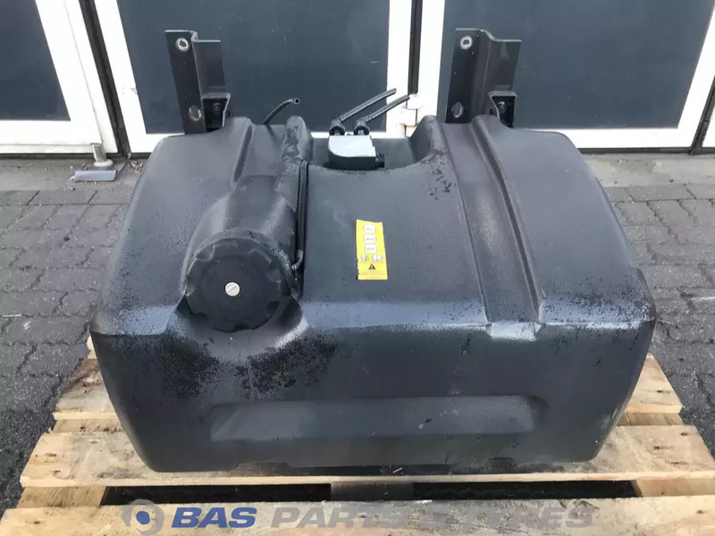 Renault Brandstoftank Renault 130 Liter G0000194 - Fuel tank for Truck: picture 2 Renault Brandstoftank Renault 130 Liter G0000194 - Fuel tank for Truck: picture 2
