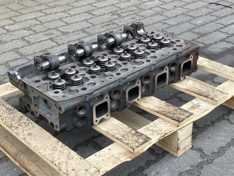 Renault Cilinderkop Renault DTI5 210 7422728056 - Cylinder block for Truck: picture 1 Renault Cilinderkop Renault DTI5 210 7422728056 - Cylinder block for Truck: picture 1
