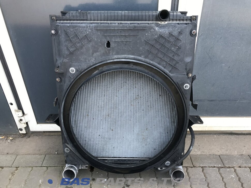 Renault D-Serie - Radiator for Truck: picture 1 Renault D-Serie - Radiator for Truck: picture 1