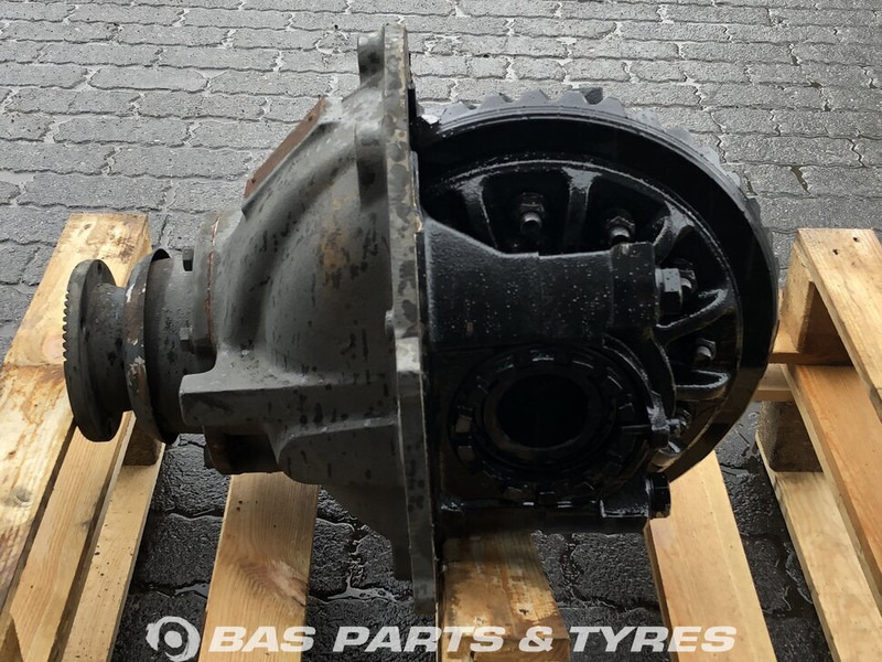 Renault Differentieel Renault P11140 RSS1125A - Differential gear for Truck: picture 1 Renault Differentieel Renault P11140 RSS1125A - Differential gear for Truck: picture 1