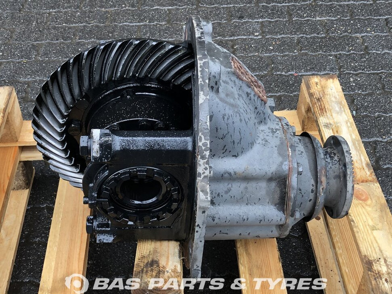Renault Differentieel Renault P11140 RSS1125A - Differential gear for Truck: picture 3 Renault Differentieel Renault P11140 RSS1125A - Differential gear for Truck: picture 3