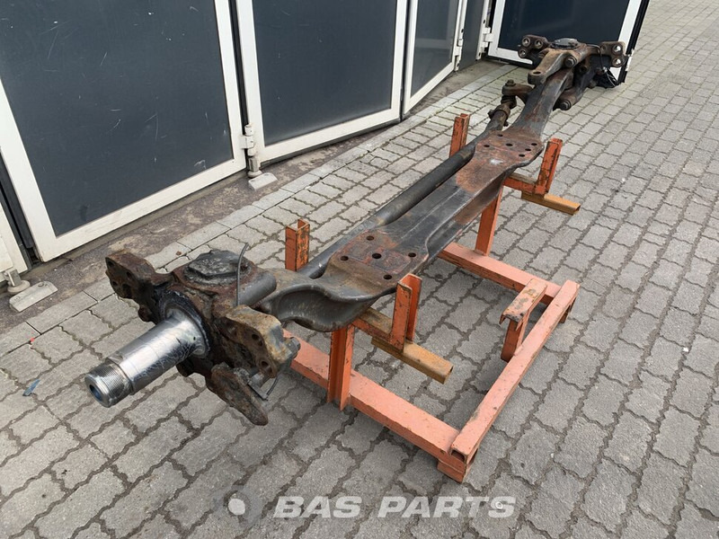 Renault - Front axle for Truck: picture 3 Renault - Front axle for Truck: picture 3