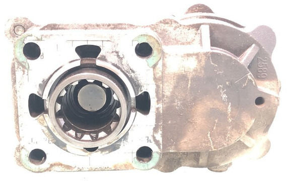 Renault - Axle and parts for Truck: picture 1 Renault - Axle and parts for Truck: picture 1