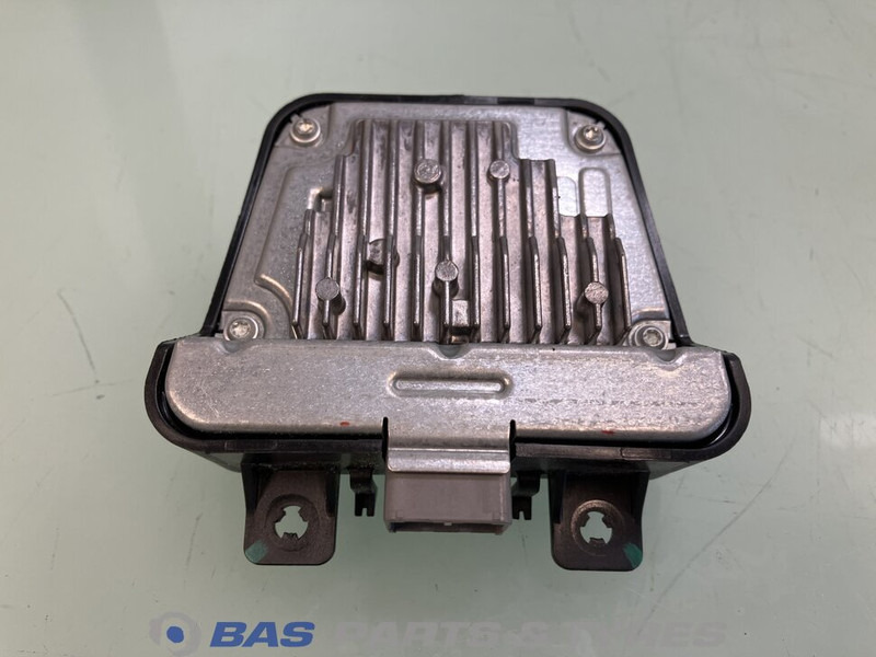 Renault Regeleenheid rijbaanwisseling Renault 7423121452 - Lights/ Lighting for Truck: picture 1 Renault Regeleenheid rijbaanwisseling Renault 7423121452 - Lights/ Lighting for Truck: picture 1