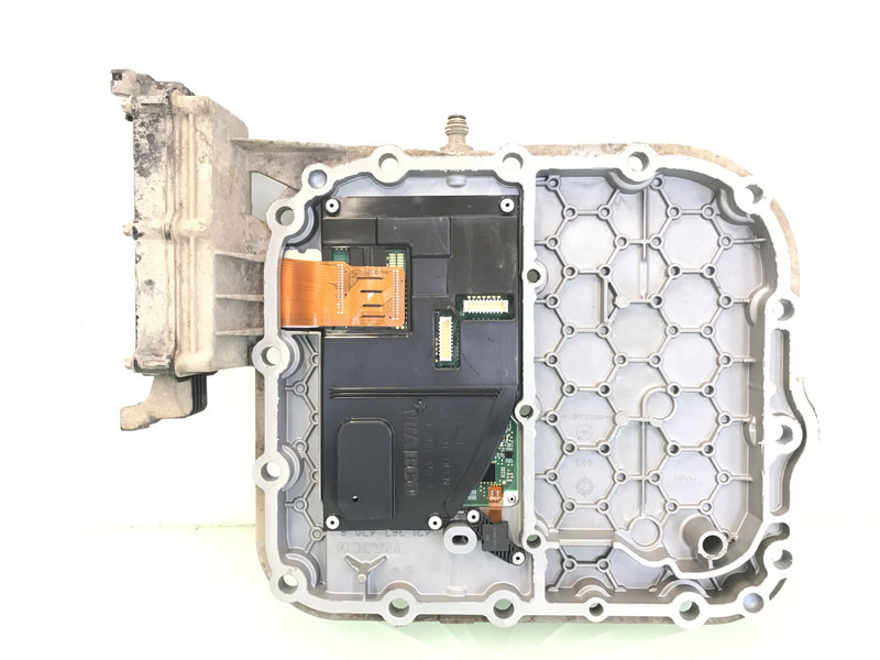 Renault T-Serie - Gearbox for Truck: picture 2 Renault T-Serie - Gearbox for Truck: picture 2