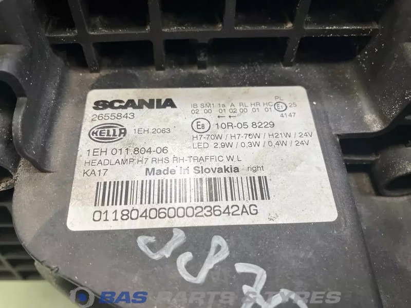 Scania Koplamp Rechts 2379894 - Headlight for Truck: picture 3 Scania Koplamp Rechts 2379894 - Headlight for Truck: picture 3