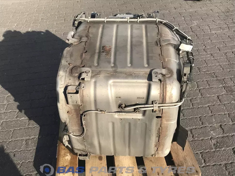 Scania - Muffler/ Exhaust system for Truck: picture 1 Scania - Muffler/ Exhaust system for Truck: picture 1