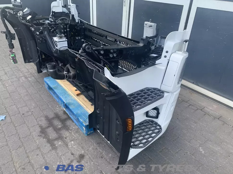 Scania R-Serie NextGen Bumper Scania 2379894 - Bumper for Truck: picture 5 Scania R-Serie NextGen Bumper Scania 2379894 - Bumper for Truck: picture 5