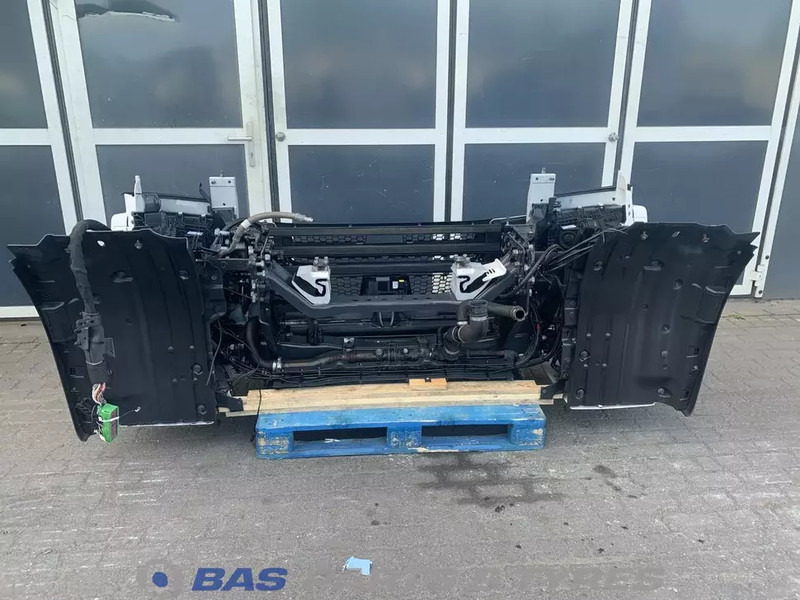 Scania R-Serie NextGen Bumper Scania 2379894 - Bumper for Truck: picture 4 Scania R-Serie NextGen Bumper Scania 2379894 - Bumper for Truck: picture 4