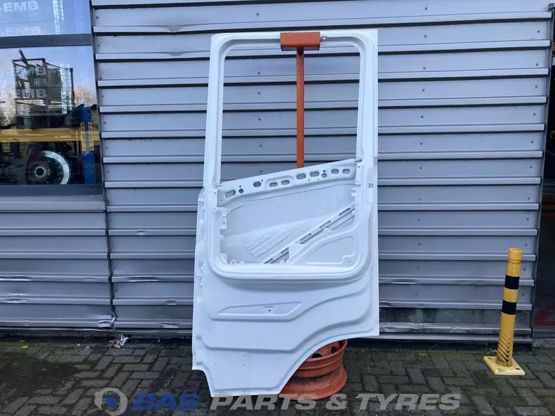 Scania S-Serie NextGen - Door and parts for Truck: picture 2 Scania S-Serie NextGen - Door and parts for Truck: picture 2