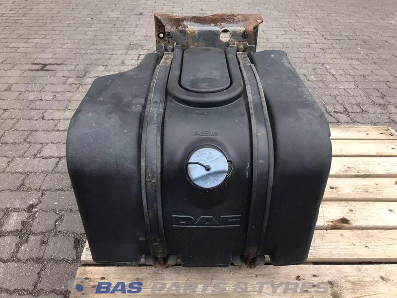 DAF DAF AdBlue tank 1702283 - Spare parts for Truck: picture 1 DAF DAF AdBlue tank 1702283 - Spare parts for Truck: picture 1