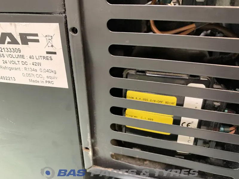 DAF XF106 Koelkast DAF 40 Liter 1845851 - Spare parts for Truck: picture 5 DAF XF106 Koelkast DAF 40 Liter 1845851 - Spare parts for Truck: picture 5